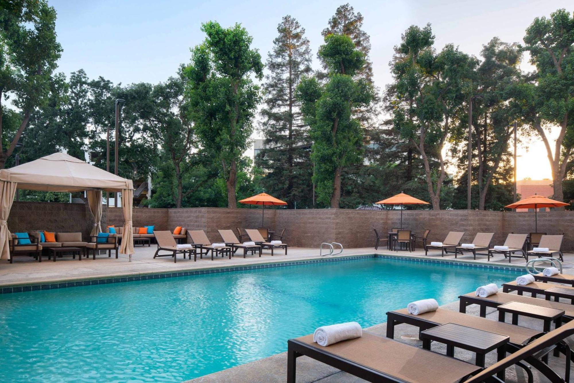 Hotel Visalia Marriott At The Convention Center Exterior foto