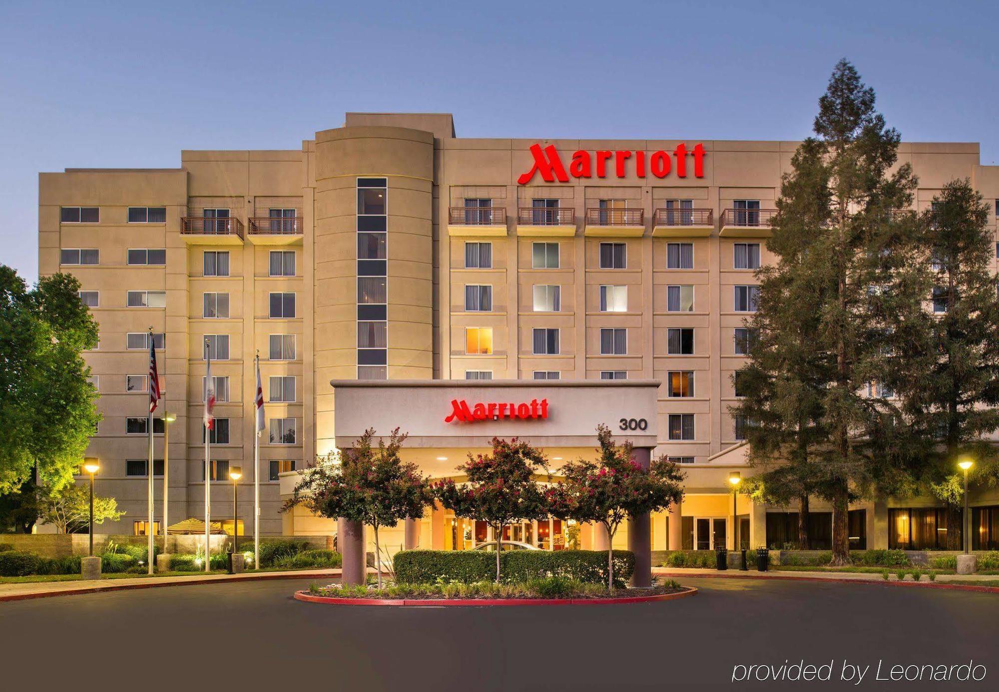 Hotel Visalia Marriott At The Convention Center Exterior foto