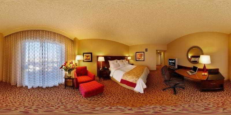 Hotel Visalia Marriott At The Convention Center Exterior foto